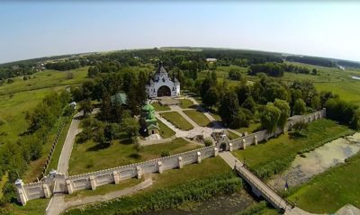 Маршрут замково-козацький. З поля битви - на бал