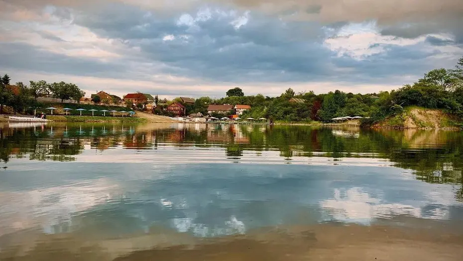 Солотвино