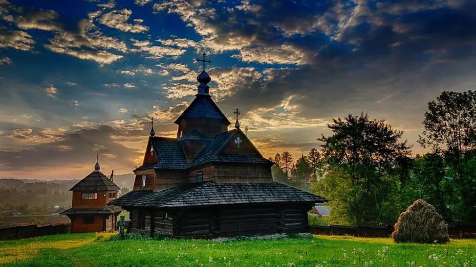 церква ворохта