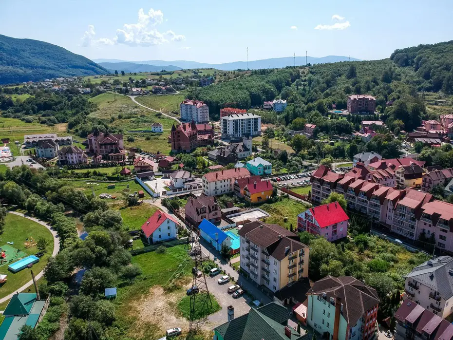 поляна закарпаття